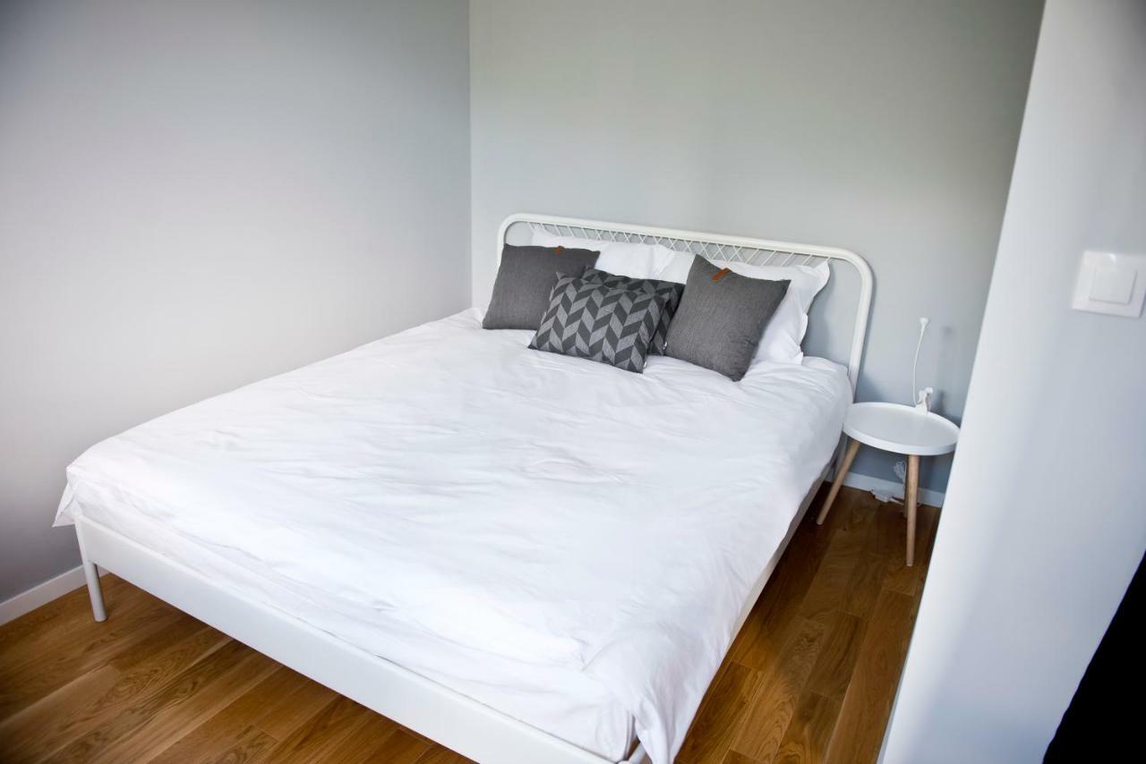 Apartament Powisle With Balcony Warsawa Bagian luar foto