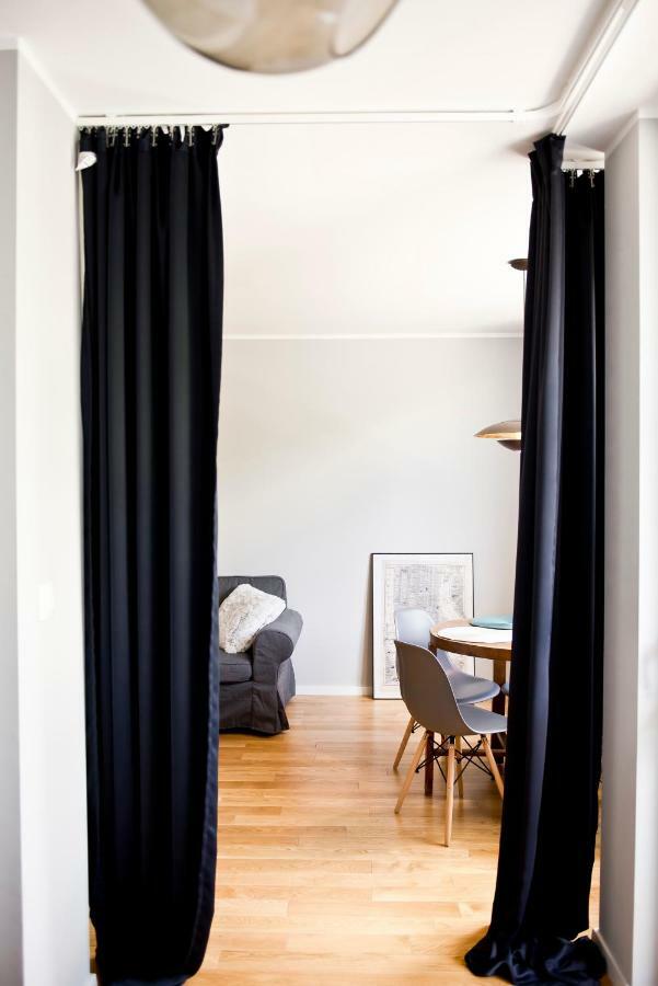 Apartament Powisle With Balcony Warsawa Bagian luar foto