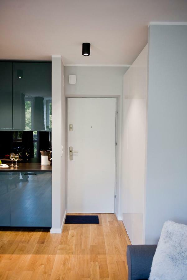 Apartament Powisle With Balcony Warsawa Bagian luar foto