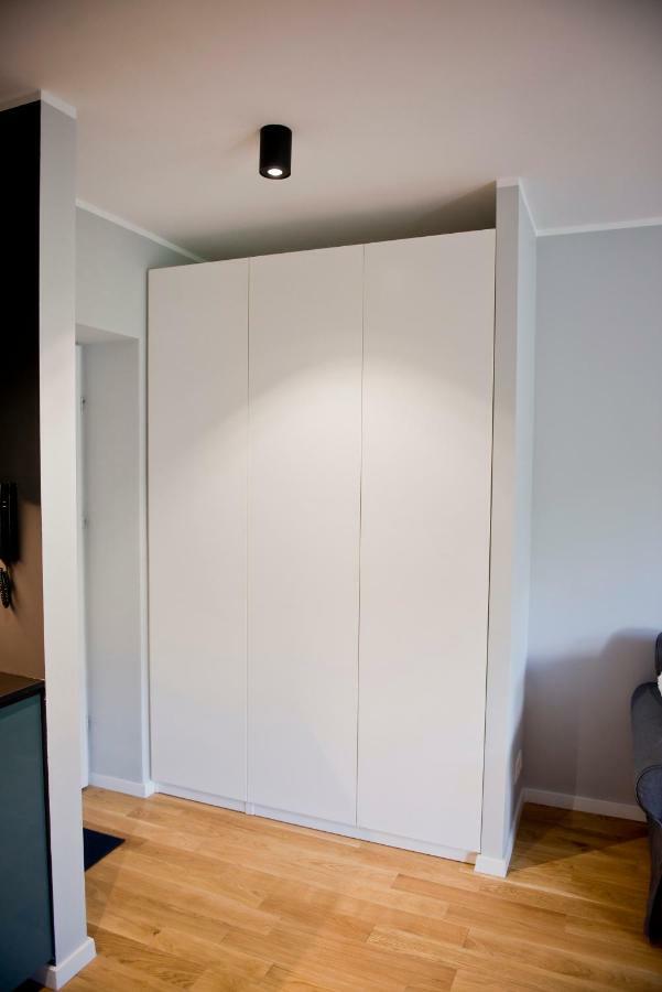 Apartament Powisle With Balcony Warsawa Bagian luar foto